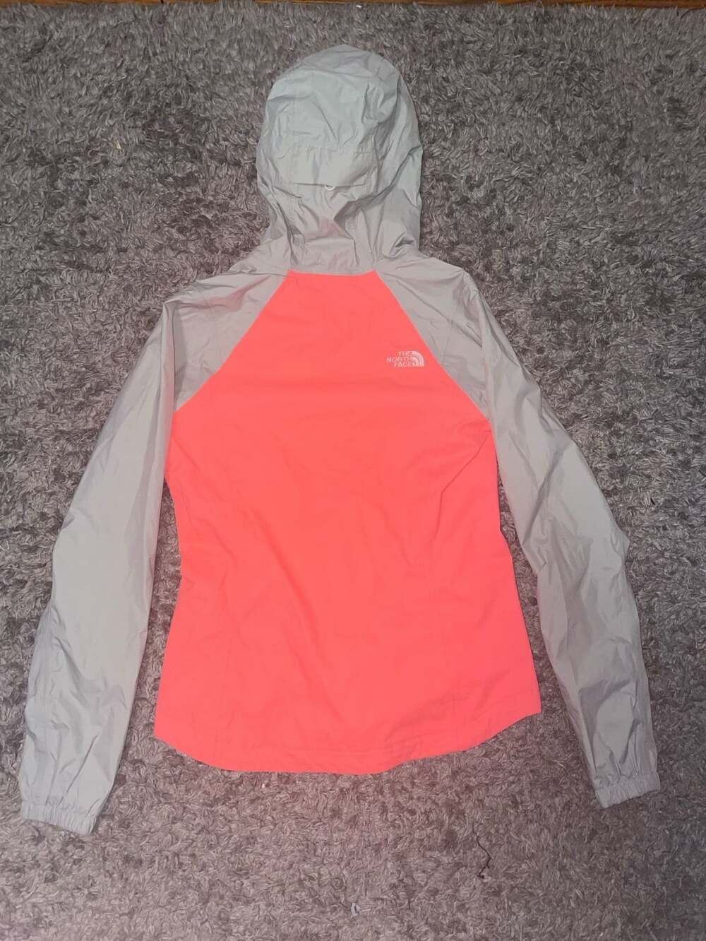 The North Face Women's Hyvent 2.5L Waterproof Rain Jacket